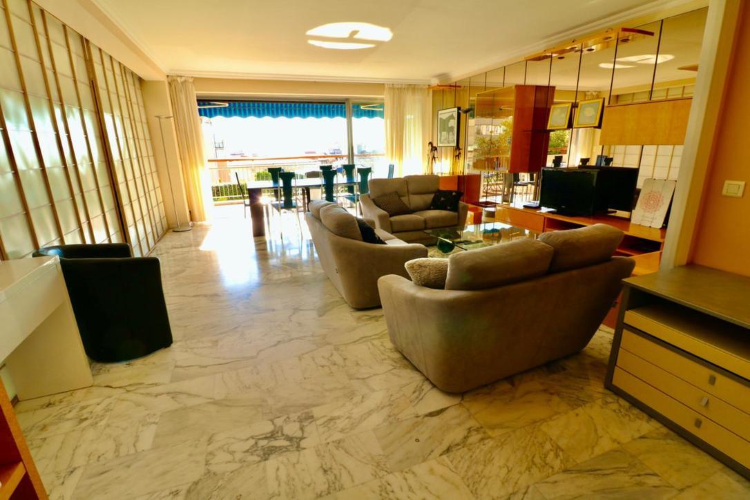 2, 3 And 4 Bedroom Sea View Forville Apartments 5 Mins From The Palais Cannes Eksteriør bilde